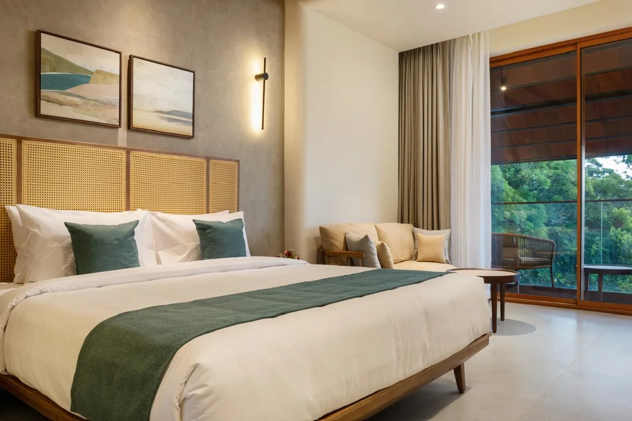 Olive Woods Munnar – Spice Valley Retreat with valley view